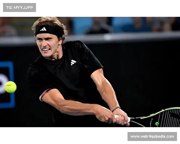 阿尔卡拉斯锁定年终第一瞬间,团队庆祝目标达成 阿尔卡拉斯锁定年终第一瞬间,团队庆祝目标达成