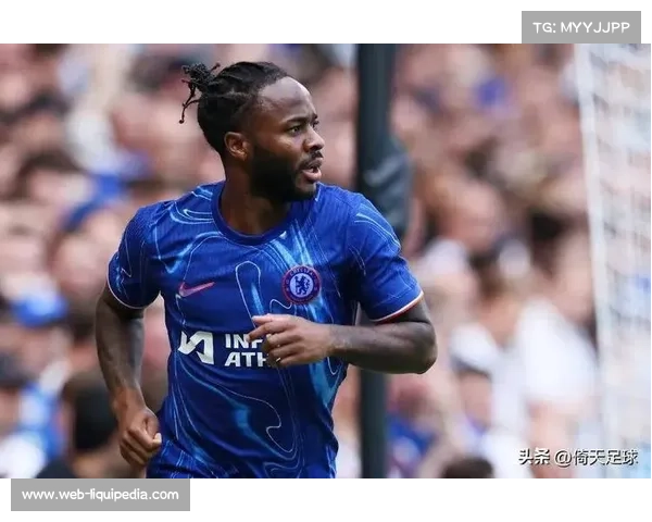 那不勒斯考虑租借切尔西边锋斯特林,球员倾向留在伦敦 那不勒斯考虑租借切尔西边锋斯特林,球员倾向留在伦敦